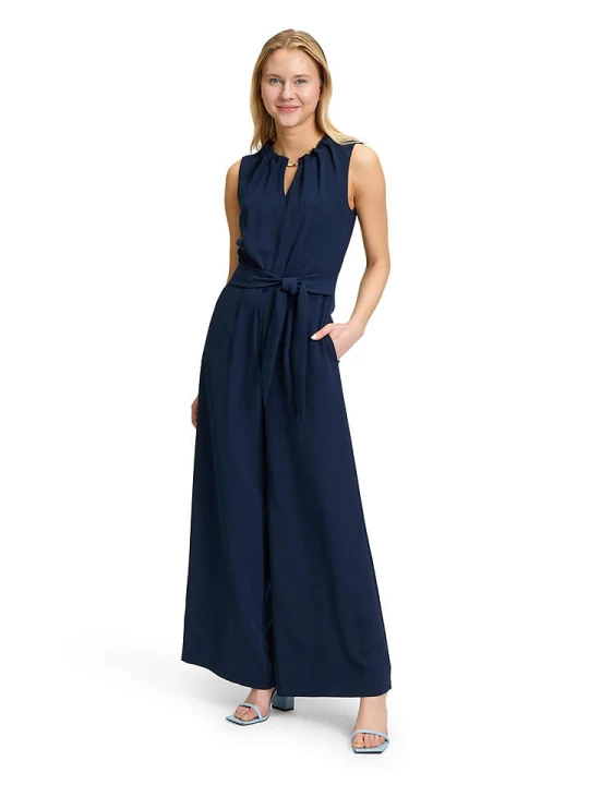 Zdjęcie produktu BETTY & CO Kombinezon w kolorze granatowym rozmiar: 42