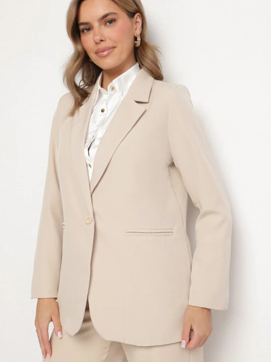 Zdjęcie produktu Beżowa Marynarka z Usztywnionymi Ramionami i Imitacją Kieszeni Vivimira New Collection