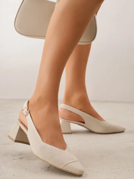 Zdjęcie produktu Beżowe Czółenka VICES Soft Fit Slingback na Lakierowanym Słupku z Elastyczną Cholewką Comfort Coromenis