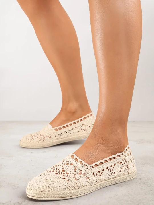 Zdjęcie produktu Beżowe Espadryle z Ażurową Cholewką i Plecioną Podeszwą Gratifyingly Ballada