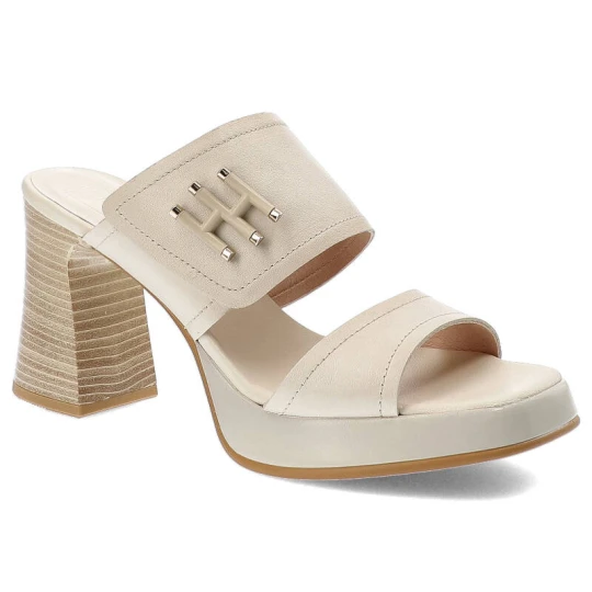 Zdjęcie produktu Beżowe Klapki Hispanitas Eleganckie Buty Damskie