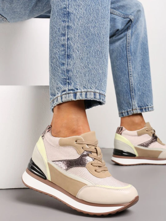 Zdjęcie produktu Beżowe Sneakersy na Ukrytym Niewysokim Koturnie z Brokatem Fioralan