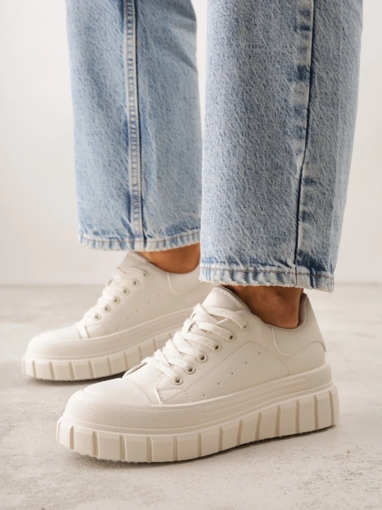 Zdjęcie produktu Beżowe Sneakersy VICES na Grubej Tłoczonej Podeszwie z Perforacją Diomerine