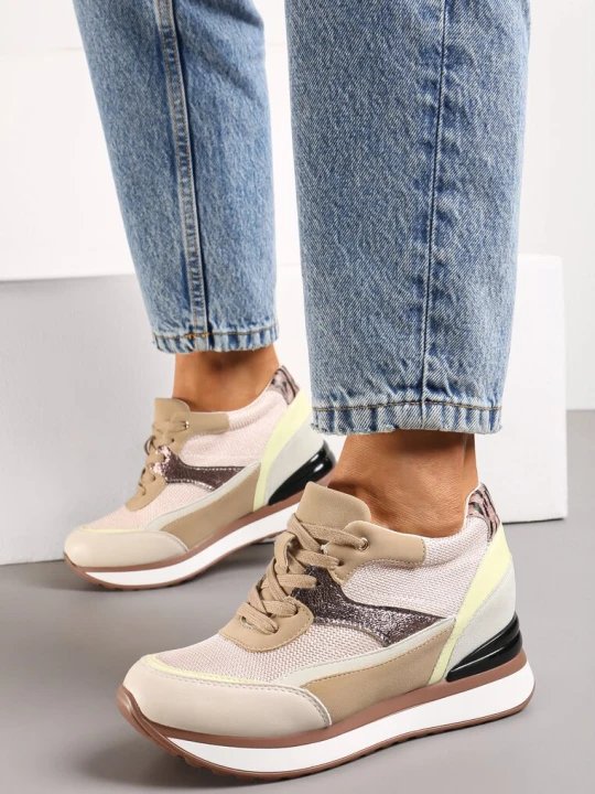 Zdjęcie produktu Beżowe Sneakersy z Kolorowymi Wstawkami na Ukrytym Koturnie Eirlys