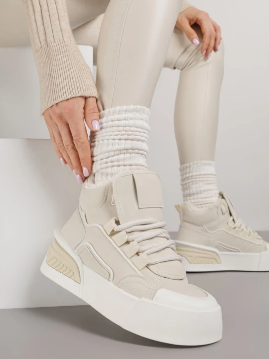 Zdjęcie produktu Beżowe Sneakersy z Ociepleniem na Platformie z Tłoczeniem Newedela Fashion