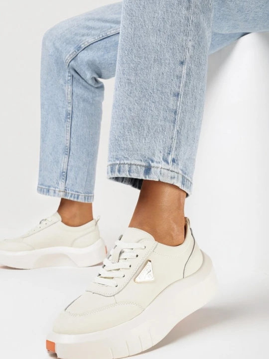 Zdjęcie produktu Beżowe Sneakersy ze Skóry Naturalnej na Platformie Rilafi