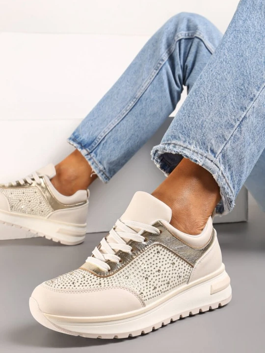 Zdjęcie produktu Beżowe Sznurowane Sneakersy z Ekoskóry z Cyrkoniami na Grubej Podeszwie Arpite