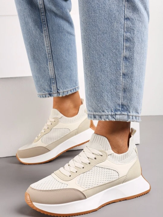 Zdjęcie produktu Beżowe Wsuwane Sneakersy na Platformie z Elastyczną Cholewką Stratis
