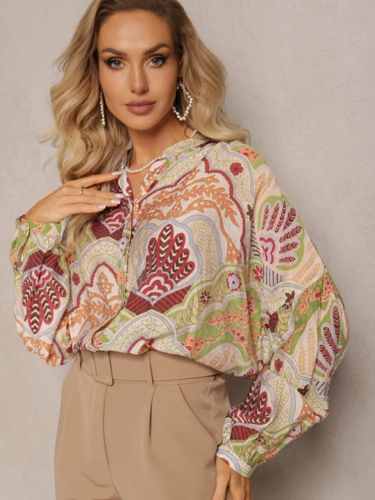 Zdjęcie produktu Beżowo-Zielona Koszula z Wiskozą Zapinana Guzikami w Modny Wzór z Ornamentami Mingula Rosa