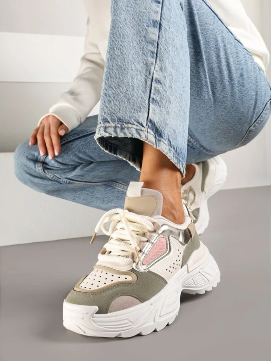Zdjęcie produktu Beżowo-Zielone Sneakersy w Streetwearowym Stylu na Tłoczonej Podeszwie Nelasea