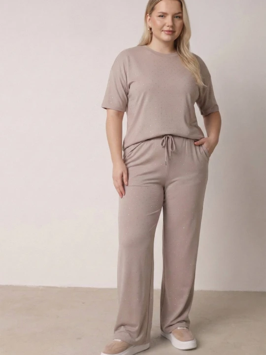 Zdjęcie produktu Beżowy Komplet Bawełniany o Fasonie Oversize T-shirt i Spodnie Azilane Ab. Ambitonfly