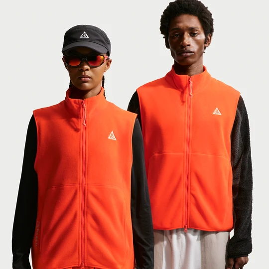 Zdjęcie produktu Bezrękawnik z zamkiem na całej długości Nike ACG „Wolf Tree” - Pomarańczowy