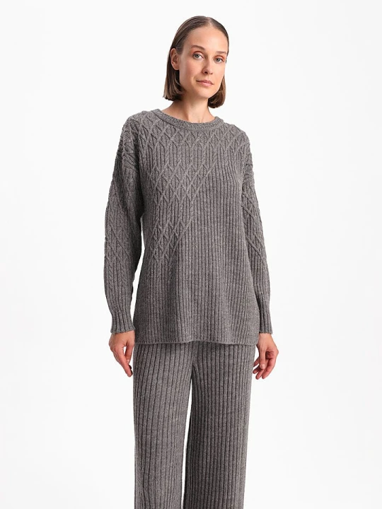 Zdjęcie produktu BGN Sweter w kolorze antracytowym rozmiar: 38