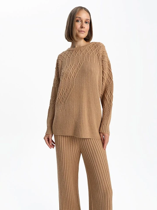 Zdjęcie produktu BGN Sweter w kolorze karmelowym rozmiar: 38