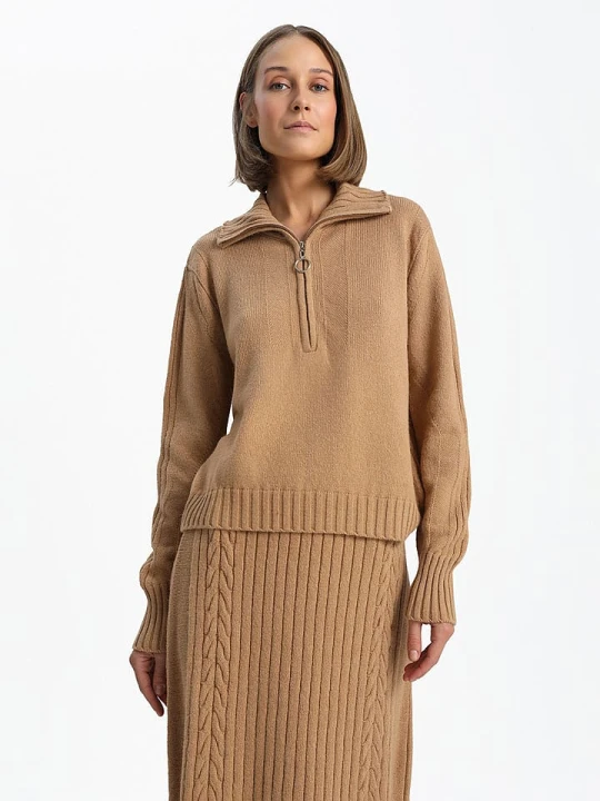 Zdjęcie produktu BGN Sweter w kolorze karmelowym rozmiar: 40