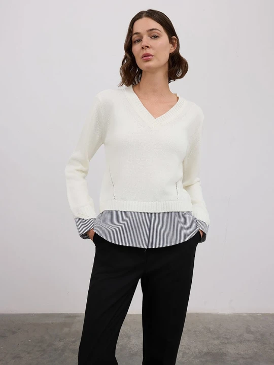 Zdjęcie produktu BGN Sweter w kolorze kremowym rozmiar: 38