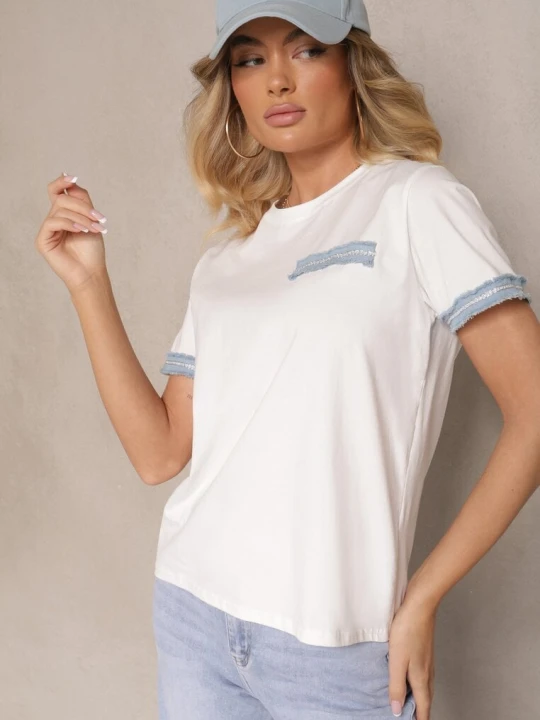 Zdjęcie produktu Biała Bawełniana Bluzka T-shirt Oversize z Ozdobnym Wykończeniem Mirnil Defox