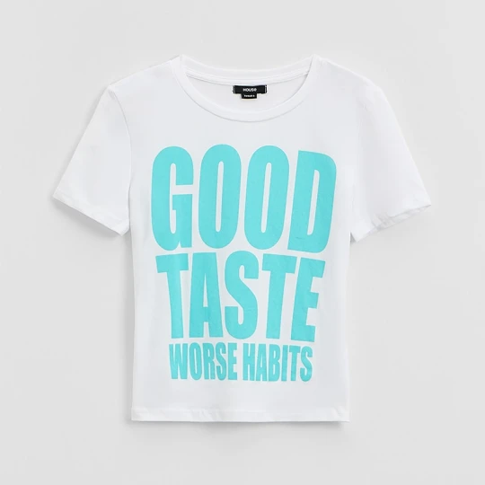 Zdjęcie produktu Biała koszulka z napisem Good Taste Worse Habits House