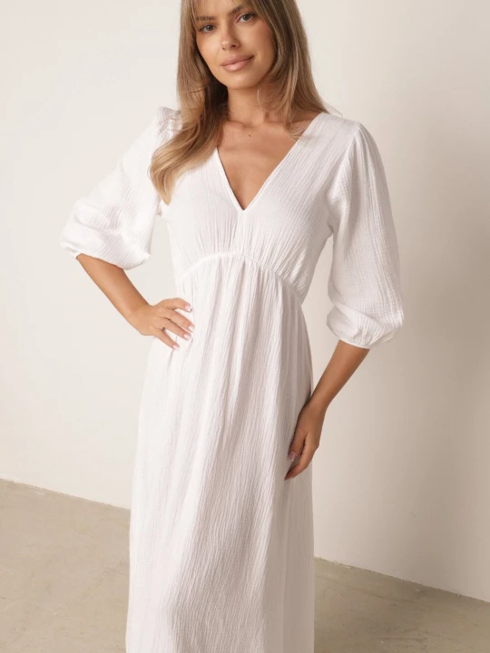 Zdjęcie produktu Biała Rozkloszowana Bawełniana Sukienka Boho z Wiązaniem i Gumką w Talii Lawla Jumelle