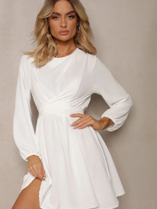 Zdjęcie produktu Biała Sukienka Rozkloszowana z Gumką w Pasie Thelo New Collection