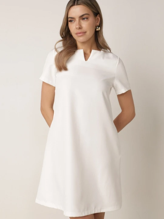 Zdjęcie produktu Biała Sukienka Trapezowa Mini z Kieszeniami Hreona New Collection
