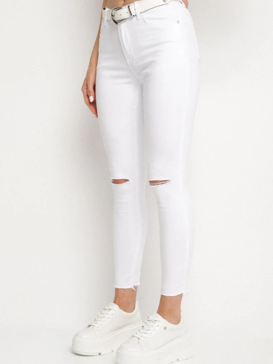 Zdjęcie produktu Białe Dopasowane Bawełniane Jeansy z Wysokim Stanem i Dziurami na Kolanach Novanera B.s.jeans