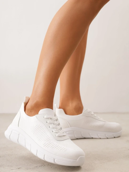 Zdjęcie produktu Białe Dzianinowe Sneakersy na Grubej Podeszwie ze Żłobieniami Enolora Ballada