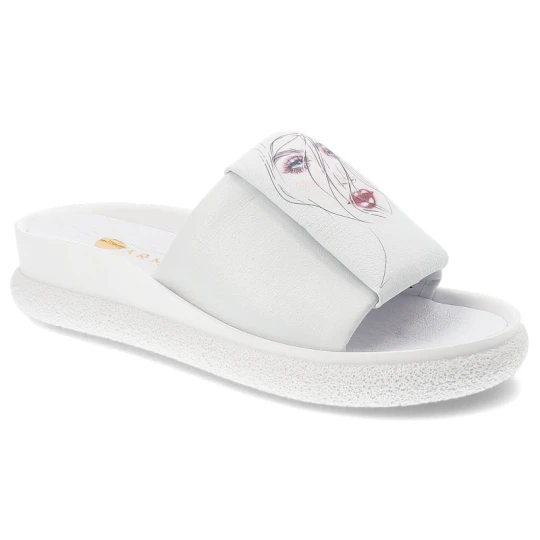 Zdjęcie produktu Białe Klapki Armodo Stylowe Obuwie Damskie