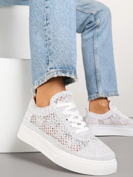 Zdjęcie produktu Białe Koronkowe Sneakersy na Niskiej Platformie Nanalisea Marquiiz