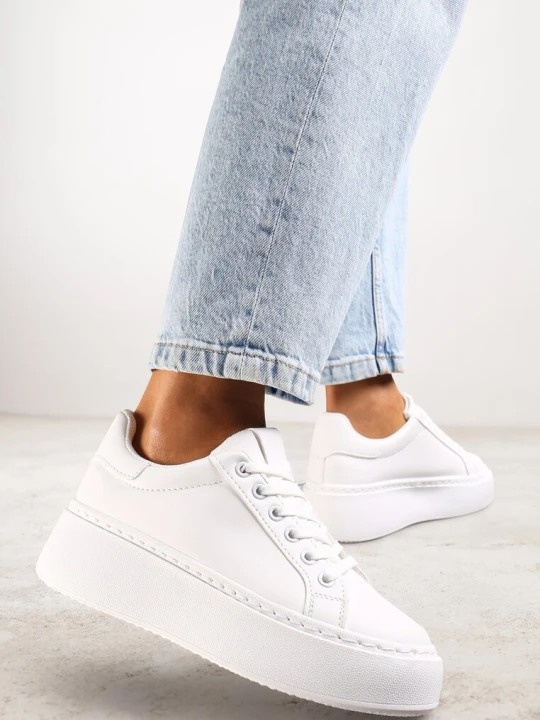 Zdjęcie produktu Białe Sneakersy na Grubej Podeszwie Cernanda Vices