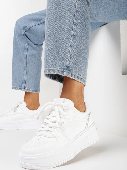 Zdjęcie produktu Białe Sneakersy na Grubej Podeszwie z Licznymi Wstawkami na Cholewce Lairemea