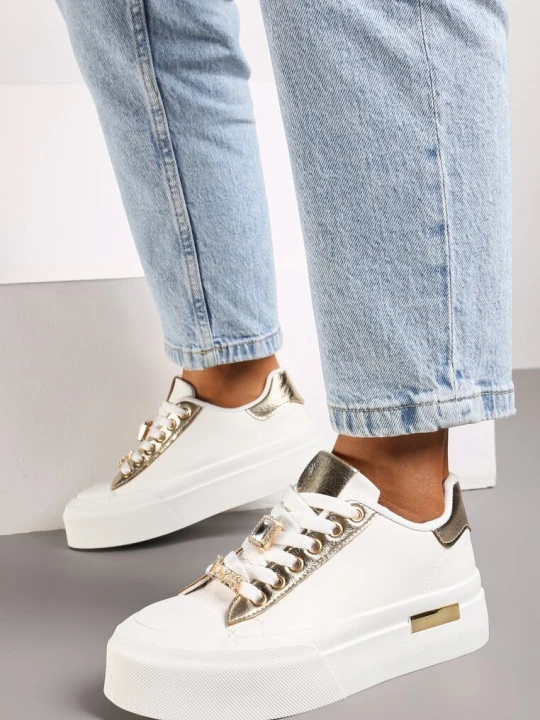 Zdjęcie produktu Białe Sneakersy na Grubej Podeszwie z Metalicznymi Wstawkami i Cyrkoniami Himaria