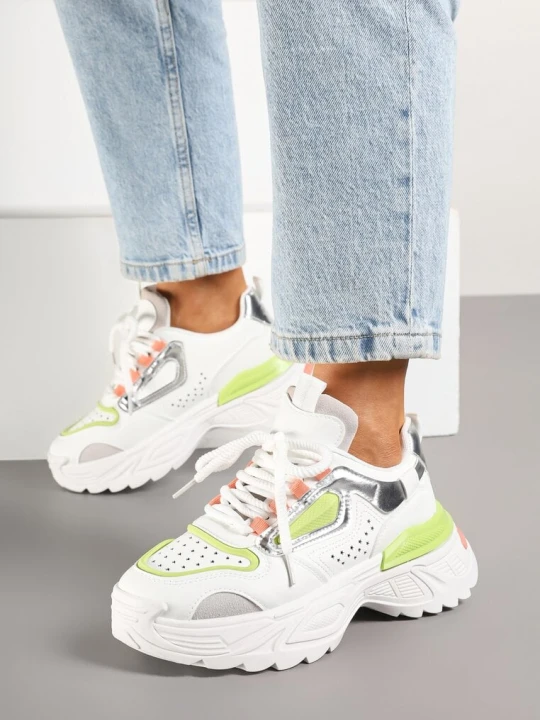 Zdjęcie produktu Biało-Zielone Sneakersy na Grubej Podeszwie z Tłoczeniami Lilasea