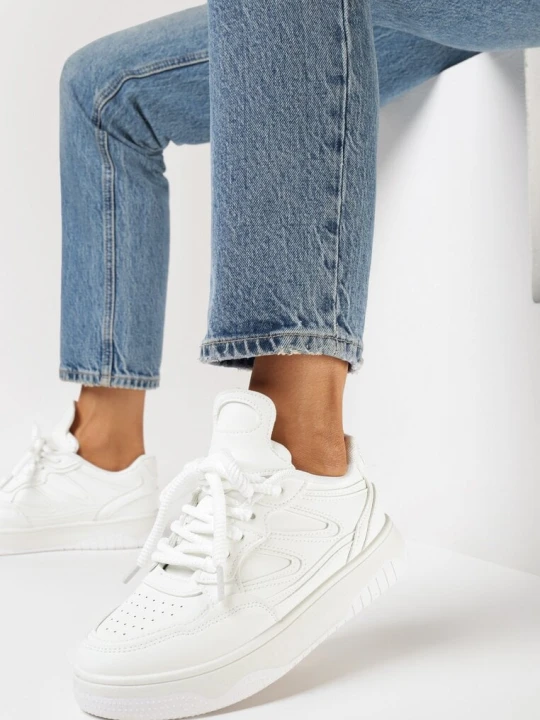 Zdjęcie produktu Białe Sneakersy na Grubej Podeszwie z Wstawkami Kalidras