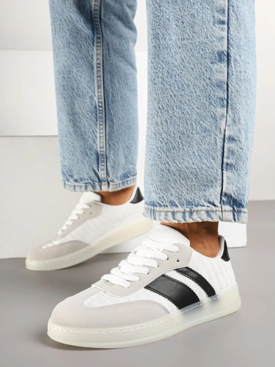 Zdjęcie produktu Białe Sneakersy Typu Kultowe Tenisówki na Półtransparentnej Podeszwie Ulinera Mellisa