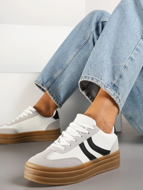 Zdjęcie produktu Białe Sneakersy w Stylu Klasycznych Tenisówek na Tłoczonej Platformie Lisanelia