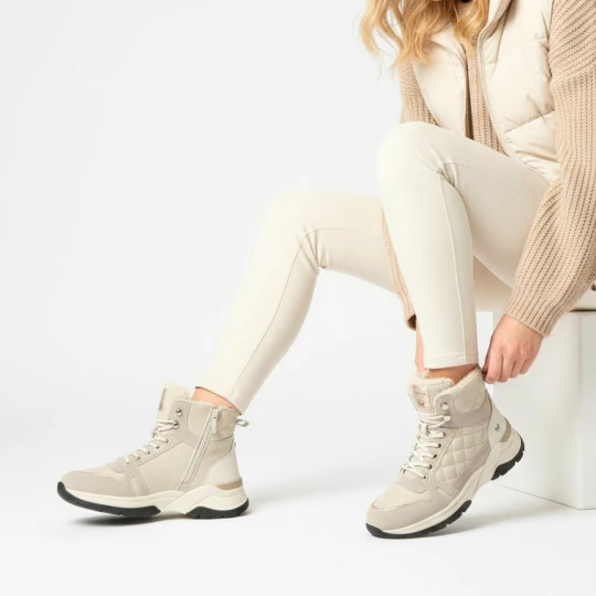 Zdjęcie produktu Białe Śniegowce Mustang Damskie Buty