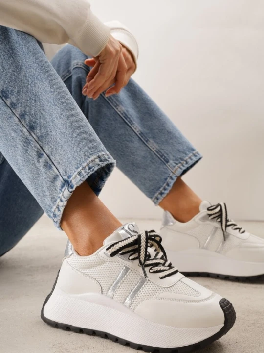 Zdjęcie produktu Białe Streetwearowe Sneakersy Chunky VICES na Platformie Ilnatea