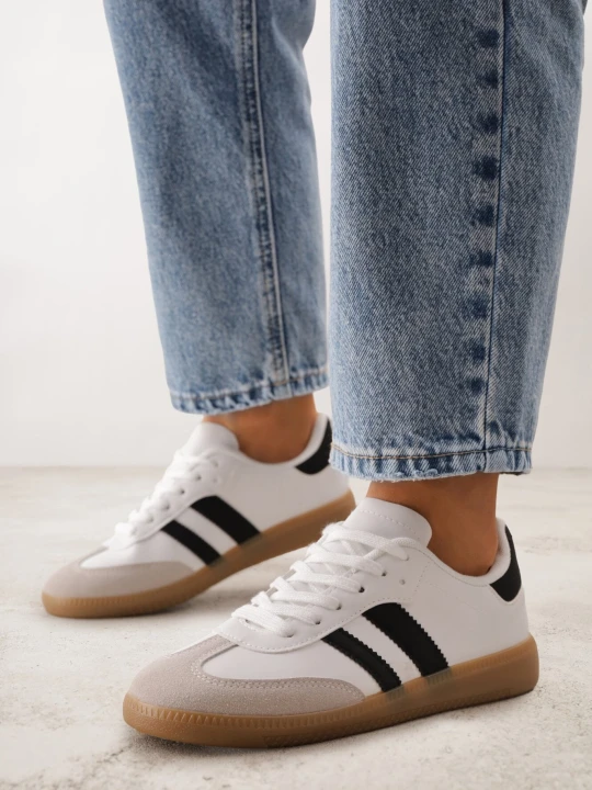 Zdjęcie produktu Biało-Czarne Płaskie Sneakersy Ozdobione Paskami Glaria Vices