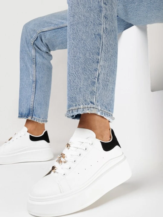 Zdjęcie produktu Biało-Czarne Sneakersy na Platformie Ariadi
