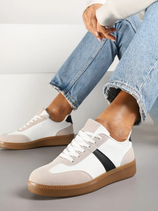 Zdjęcie produktu Biało-Czarne Sneakersy Tenisówki z Geometrycznym Wzorem Hanivra