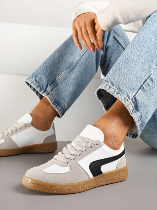 Zdjęcie produktu Biało-Czarne Sneakersy w Stylu Klasycznych Tenisówek Ahleria Gowin