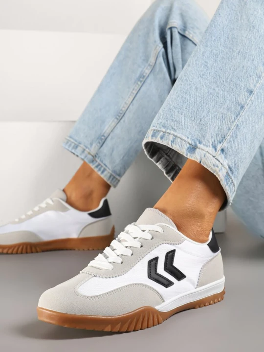 Zdjęcie produktu Biało-Czarne Sneakersy w Stylu Klasycznych Tenisówek z Ozdobnymi Przeszyciami Mepnia 888
