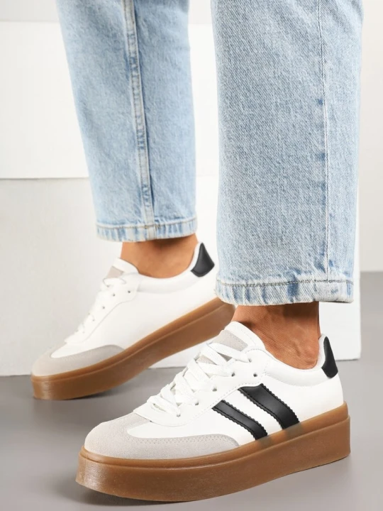 Zdjęcie produktu Biało-Czarne Sneakersy w Stylu Kultowych Tenisówek na Grubej Podeszwie Carilne Romanciaga