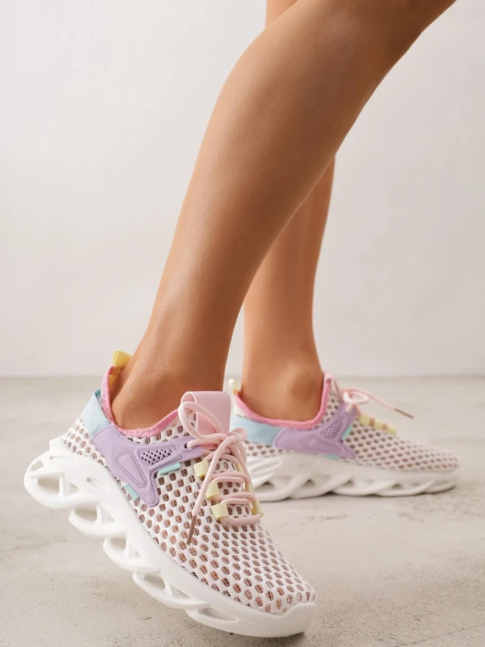 Zdjęcie produktu Biało-Fioletowe Siateczkowe Buty Sportowe Sneakersy na Grubej Tłoczonej Podeszwie Telarienna Joalice Paris