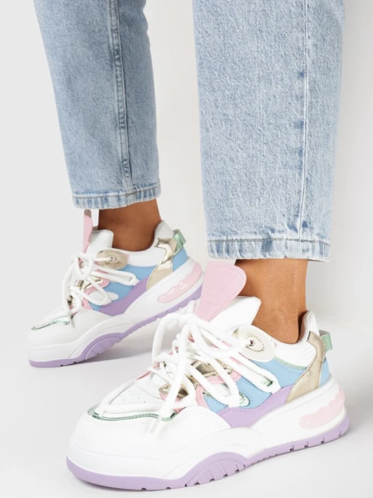 Zdjęcie produktu Biało-Fioletowe Sneakersy na Grubej Podeszwie z Kolorowymi i Metalicznymi Wstawkami Ecastia