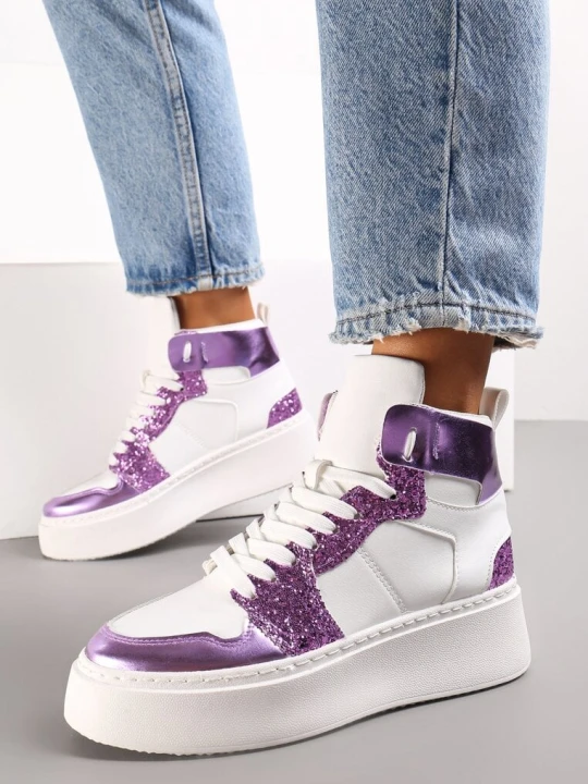 Zdjęcie produktu Biało-Fioletowe Sznurowane Sneakersy za Kostkę z Brokatem i Metalicznymi Wstawkami Sareena