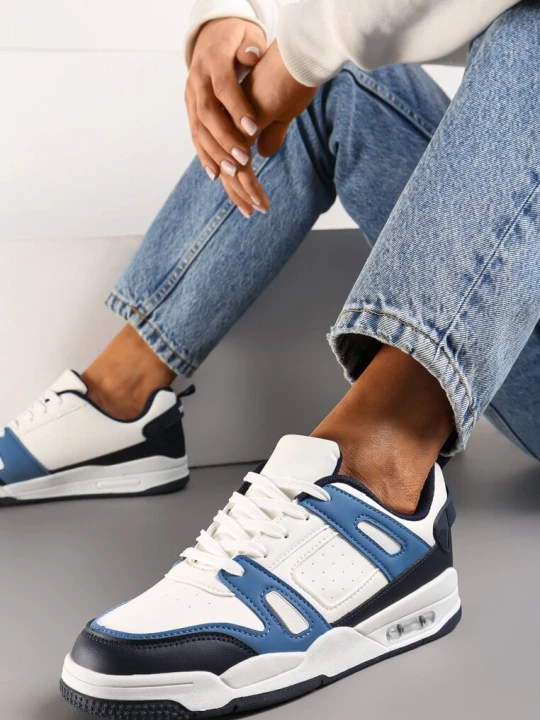 Zdjęcie produktu Biało-Granatowe Sznurowane Sneakersy z Licznymi Wstawkami z Ekoskóry Gwendias