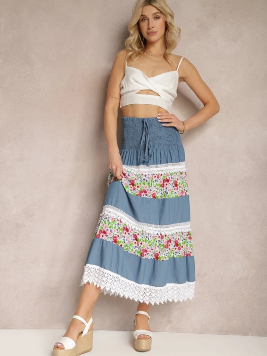 Zdjęcie produktu Biało-Niebieska Jeansowa Bawełniana Spódnica High Waist z Gumką w Talii i Ozdobną Koronką Tesaquin J&x