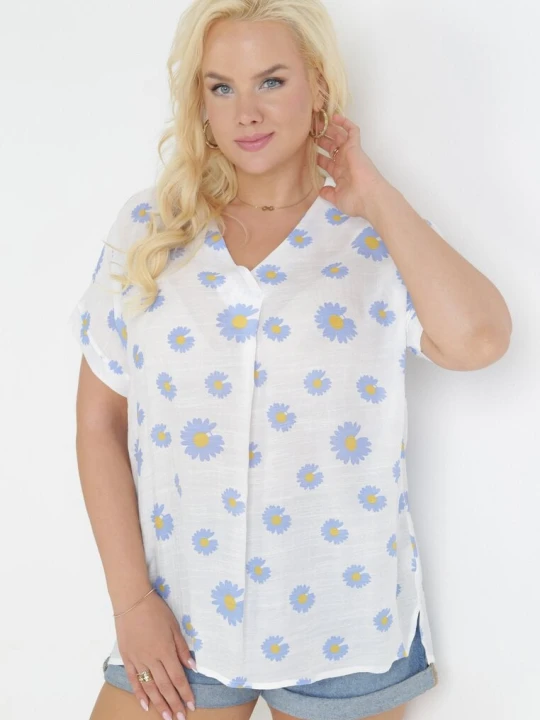 Zdjęcie produktu Biało-Niebieska Bluzka w Rustykalnym Stylu w Kwiaty Aldora